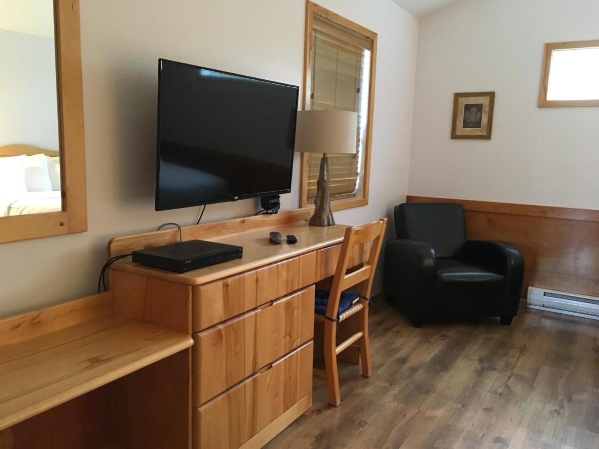Beaver Creek Lodge And Cabins McBride Esterno foto